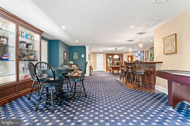 1075 S LEOPARD RD, Berwyn, PA 19312