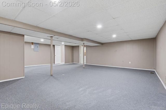 4442 Lutz Drive, Warren, MI 48092