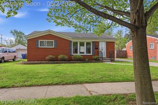 4442 Lutz Drive, Warren, MI 48092