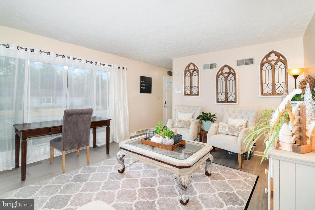 2800 W ROSEGARDEN BLVD, Mechanicsburg, PA 17055
