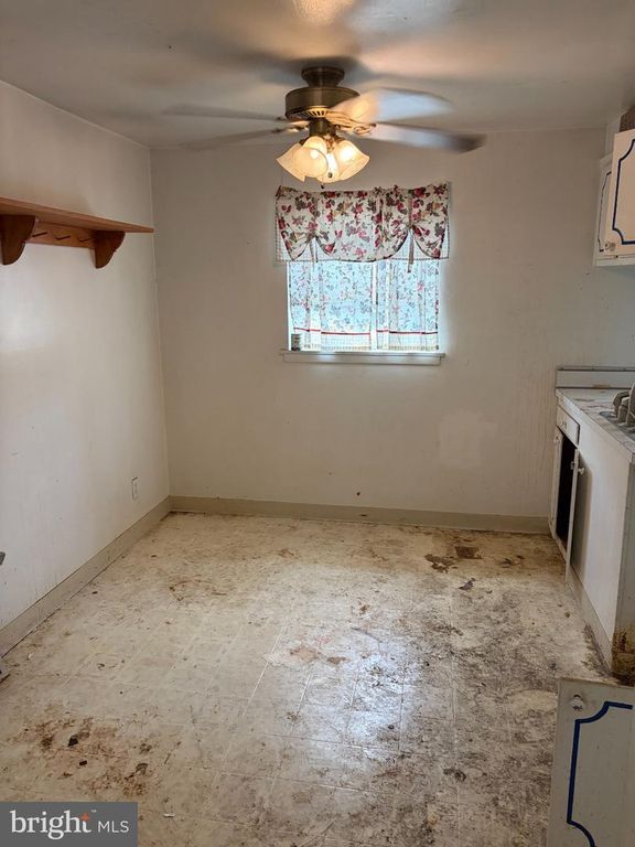 727 ARNOLD ST, PHILADELPHIA, PA 19111 — photo 3