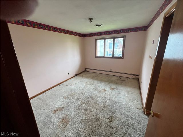 156 Cooper Foster Park Road W, Lorain, OH 44053