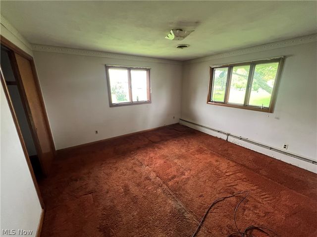 156 Cooper Foster Park Road W, Lorain, OH 44053