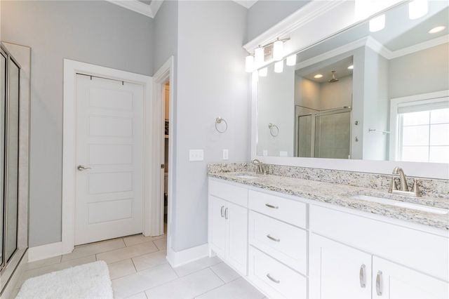 809 Wembley Park, Cave Springs, AR 72718