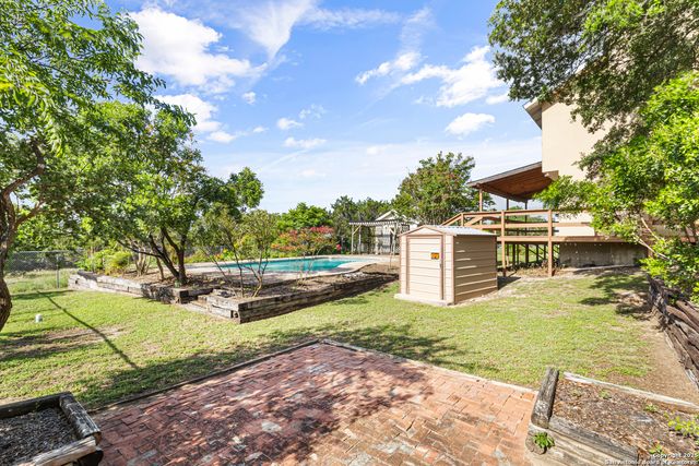 890 Live Oak, Spring Branch, TX 78070