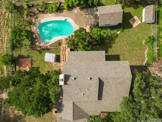 890 Live Oak, Spring Branch, TX 78070