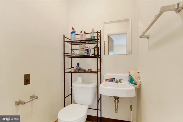 1345 WINDSOR RD, Red Lion, PA 17356