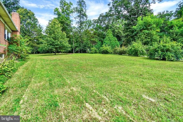 1345 WINDSOR RD, Red Lion, PA 17356