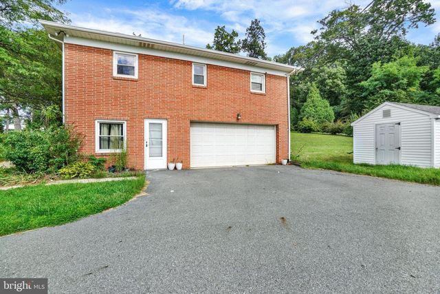 1345 WINDSOR RD, Red Lion, PA 17356