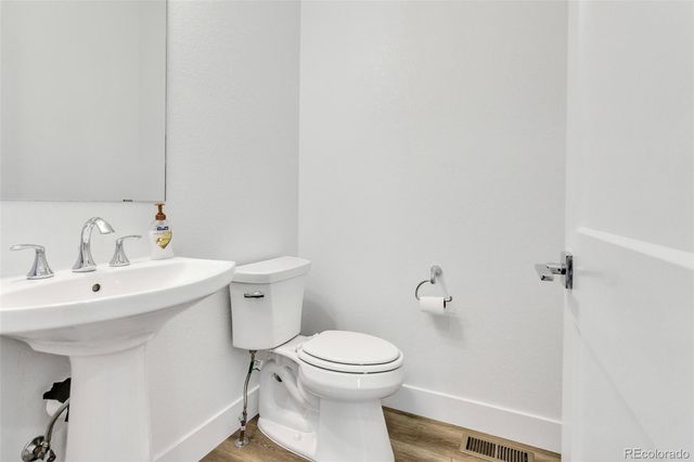 6671 Cross Bridge Circle, Castle Rock, CO 80108