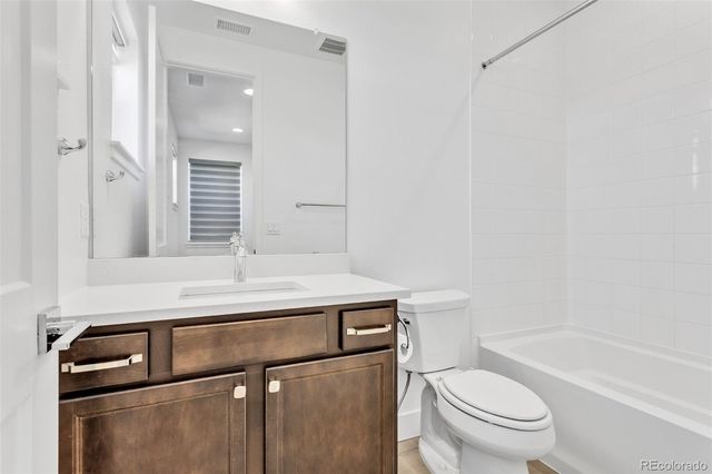 6671 Cross Bridge Circle, Castle Rock, CO 80108