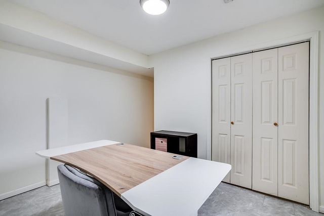 2048 N Forest Park St, Derby, KS 67037