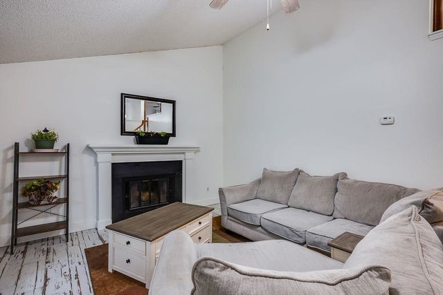 2048 N Forest Park St, Derby, KS 67037
