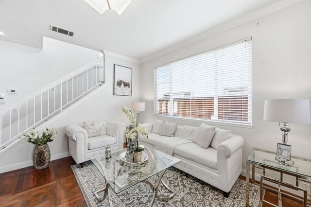 379 Alvarado Street, San Leandro, CA 94577