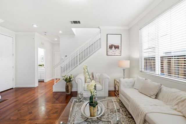 379 Alvarado Street, San Leandro, CA 94577