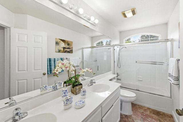 379 Alvarado Street, San Leandro, CA 94577