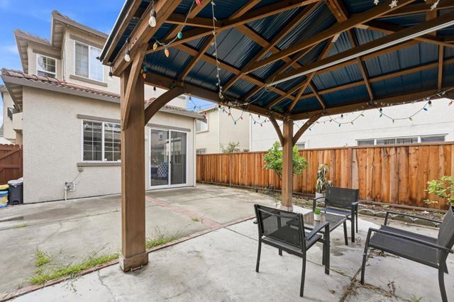379 Alvarado Street, San Leandro, CA 94577