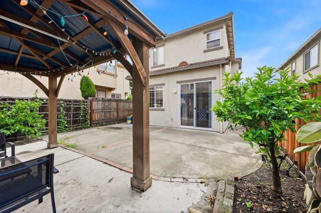 379 Alvarado Street, San Leandro, CA 94577