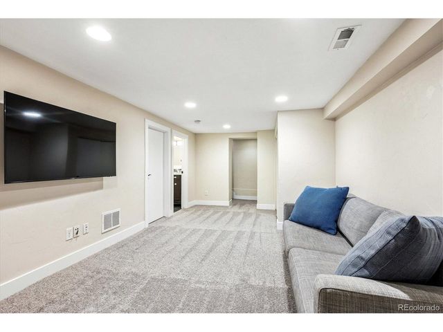 2027 E 25th Ave, Denver, CO 80205