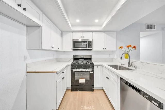 1309 W Mission Boulevard 79, Ontario, CA 91762