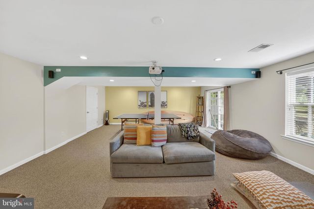 97 AUTUMN LN, Skillman, NJ 08558