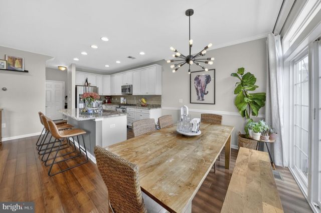 97 AUTUMN LN, Skillman, NJ 08558