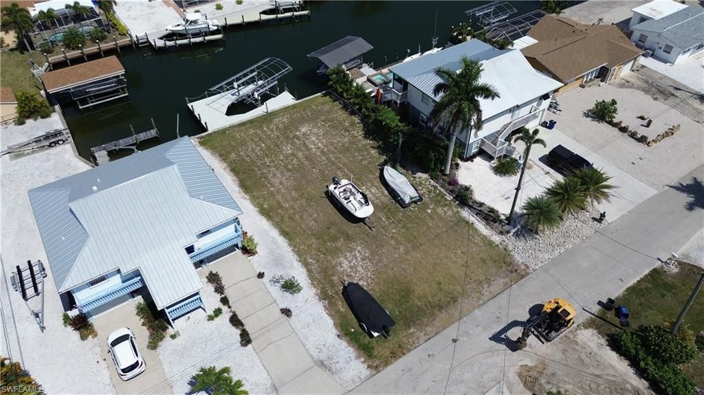 2480 Sycamore ST, St. James City, FL 33956