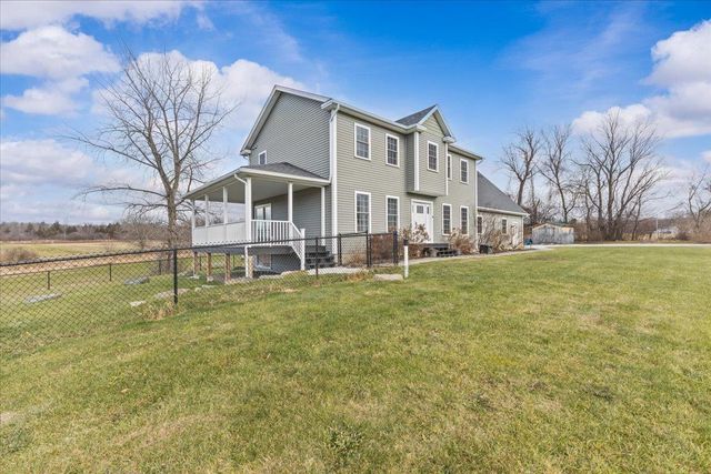 1120 Polly Hubbard Road, Georgia, VT 05478