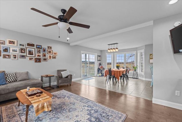 1120 Polly Hubbard Road, Georgia, VT 05478