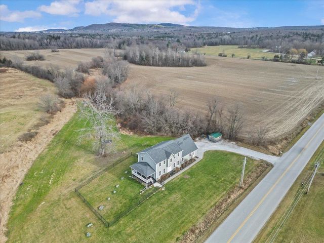 1120 Polly Hubbard Road, Georgia, VT 05478