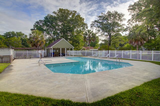 8551 Lake Marion Drive, North Charleston, SC 29406
