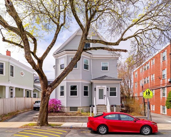 23 Franklin St 2, Somerville, MA 02145