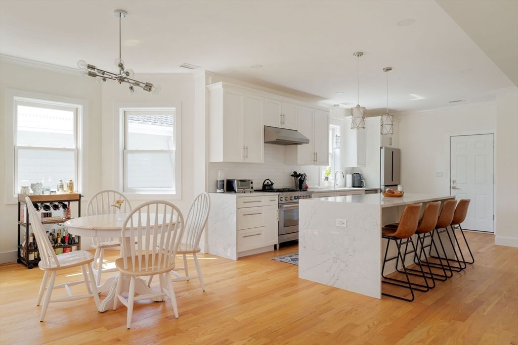 23 Franklin St 2, Somerville, MA 02145