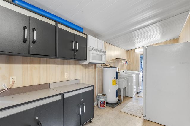 914 PINE RIDGE DRIVE, Lakeland, FL 33809