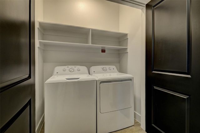 6400 Washington Avenue 411, Houston, TX 77007