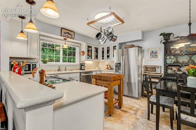 21 Newport Circle, Colorado Springs, CO 80906