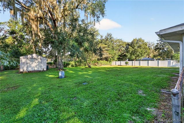 3238 S Rose Avenue, Inverness, FL 34450