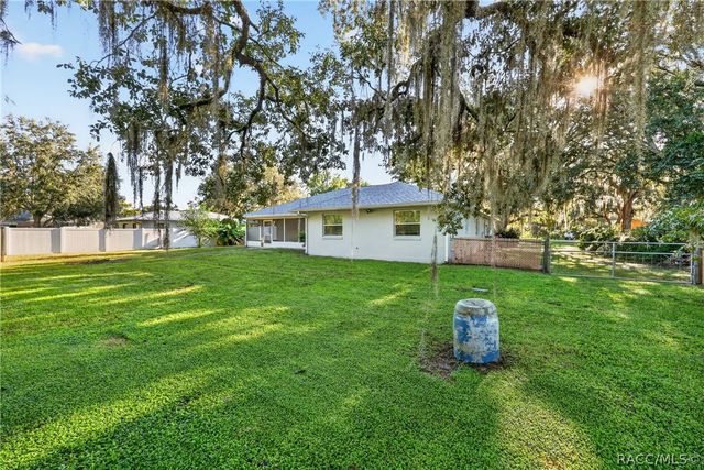 3238 S Rose Avenue, Inverness, FL 34450