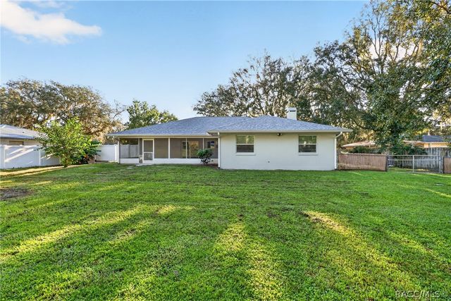 3238 S Rose Avenue, Inverness, FL 34450