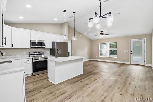 3671 E Ryan Street, Inverness, FL 34453