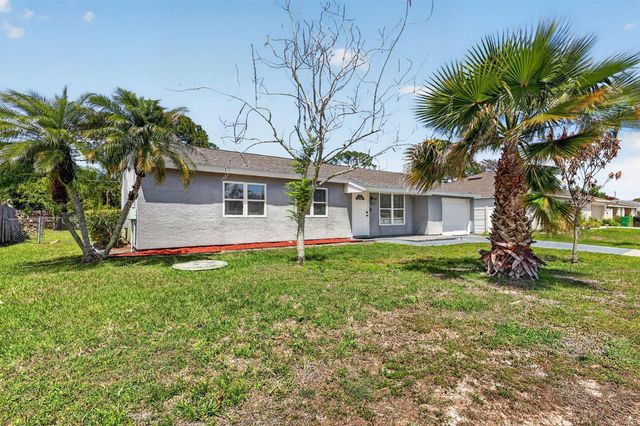 161 SW Dalva Avenue, Port St. Lucie, FL 34984