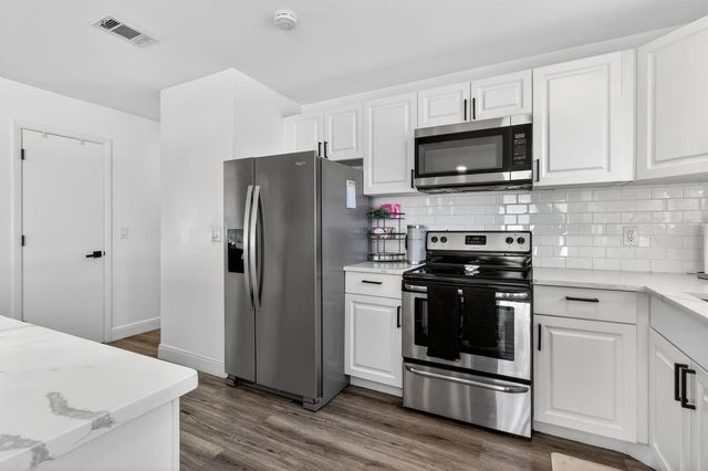 161 SW Dalva Avenue, Port St. Lucie, FL 34984