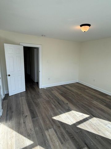 278 E QUEEN LN, Philadelphia, PA 19144