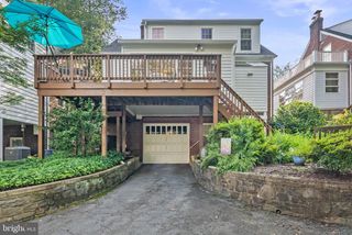 1703 RUSSELL RD, Alexandria, VA 22301