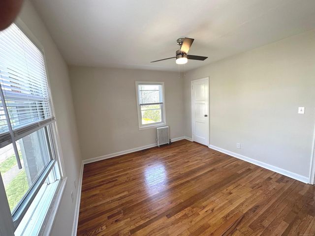 29 Standish Road APT 3, Stamford, CT 06902