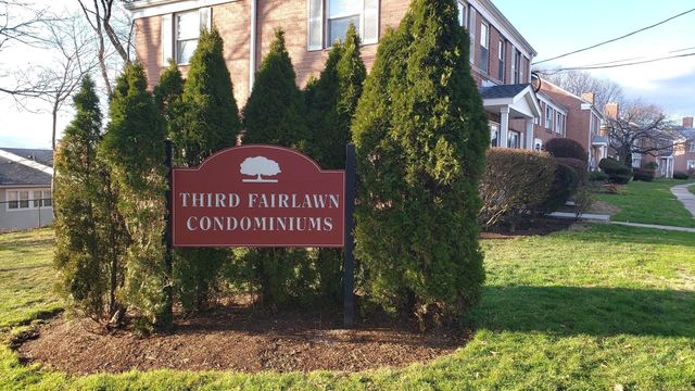 29 Standish Road APT 3, Stamford, CT 06902