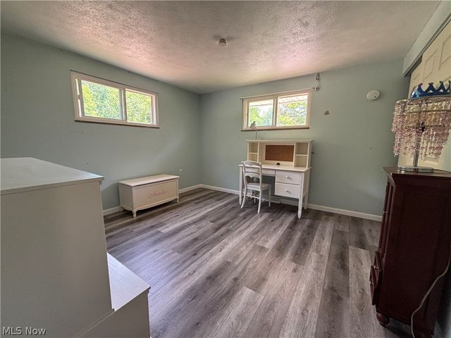 6601 Mapleton Street SE, East Canton, OH 44730