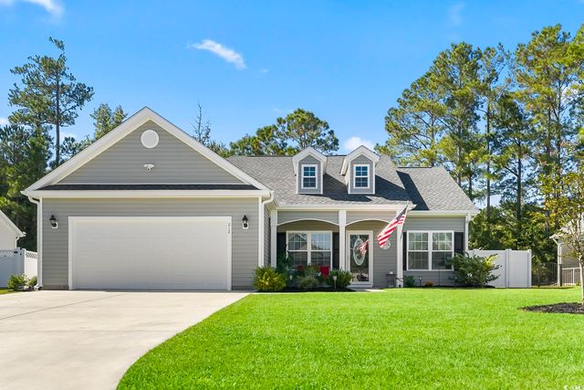 212 Baylee Circle, Galivants Ferry, SC 29544