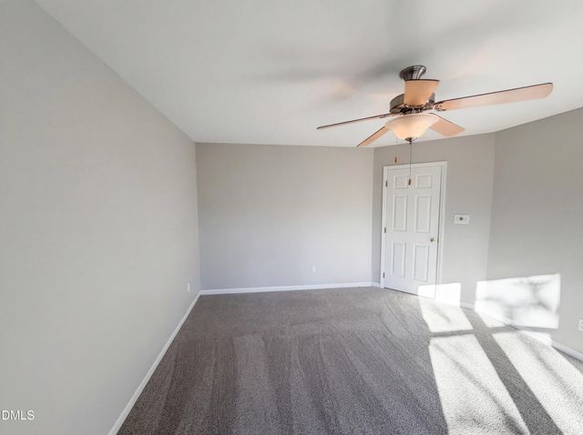 304 Arlington Ridge Ridge, Cary, NC 27513