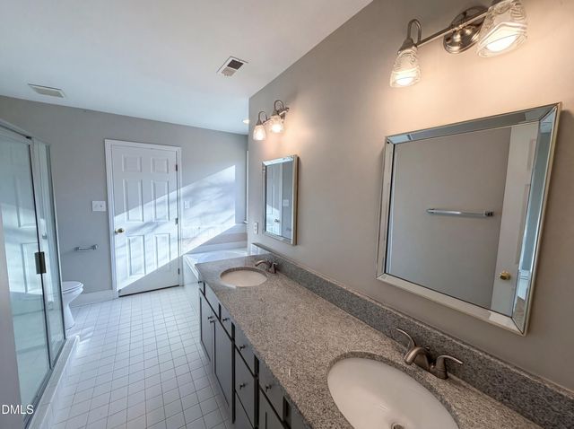 304 Arlington Ridge Ridge, Cary, NC 27513